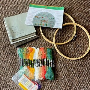 Embroidery kit for beginners